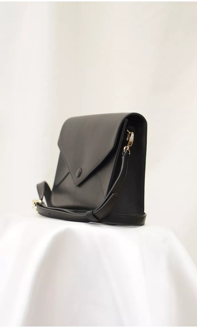 LE SAC A MAIN 