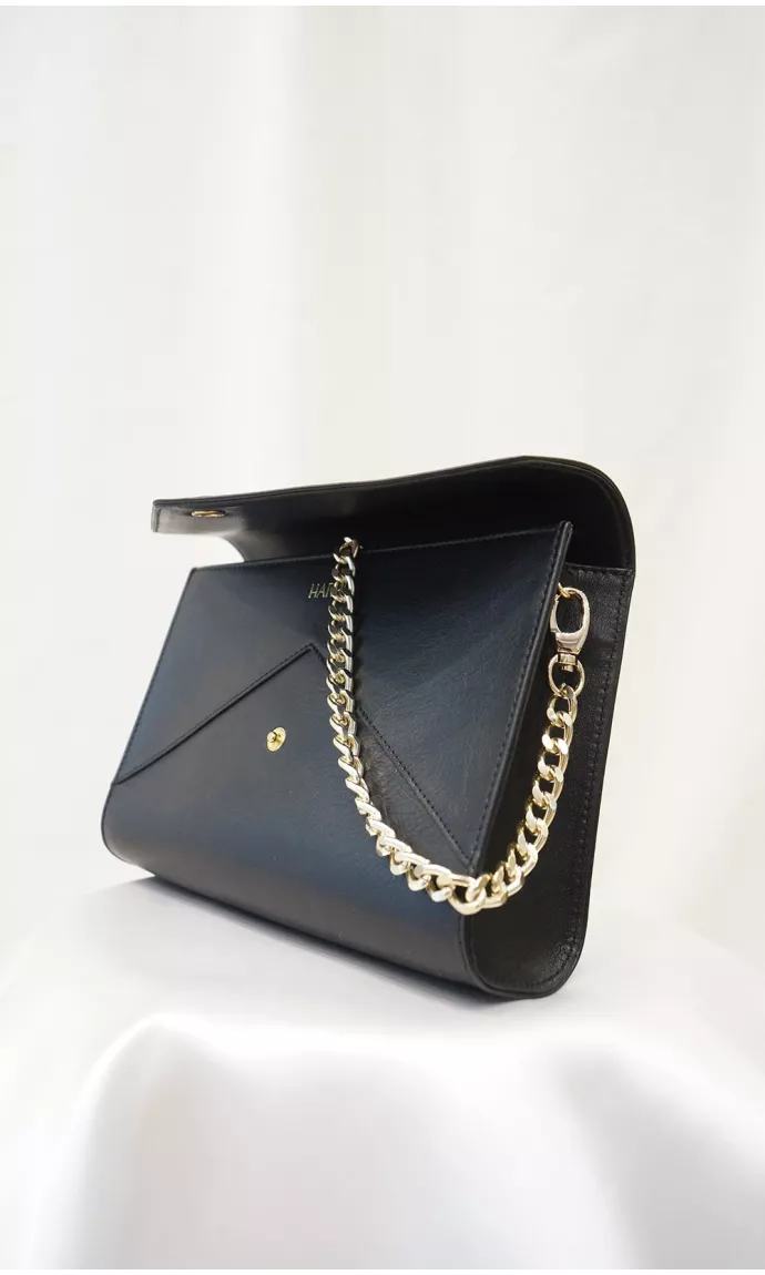 LE SAC A MAIN 