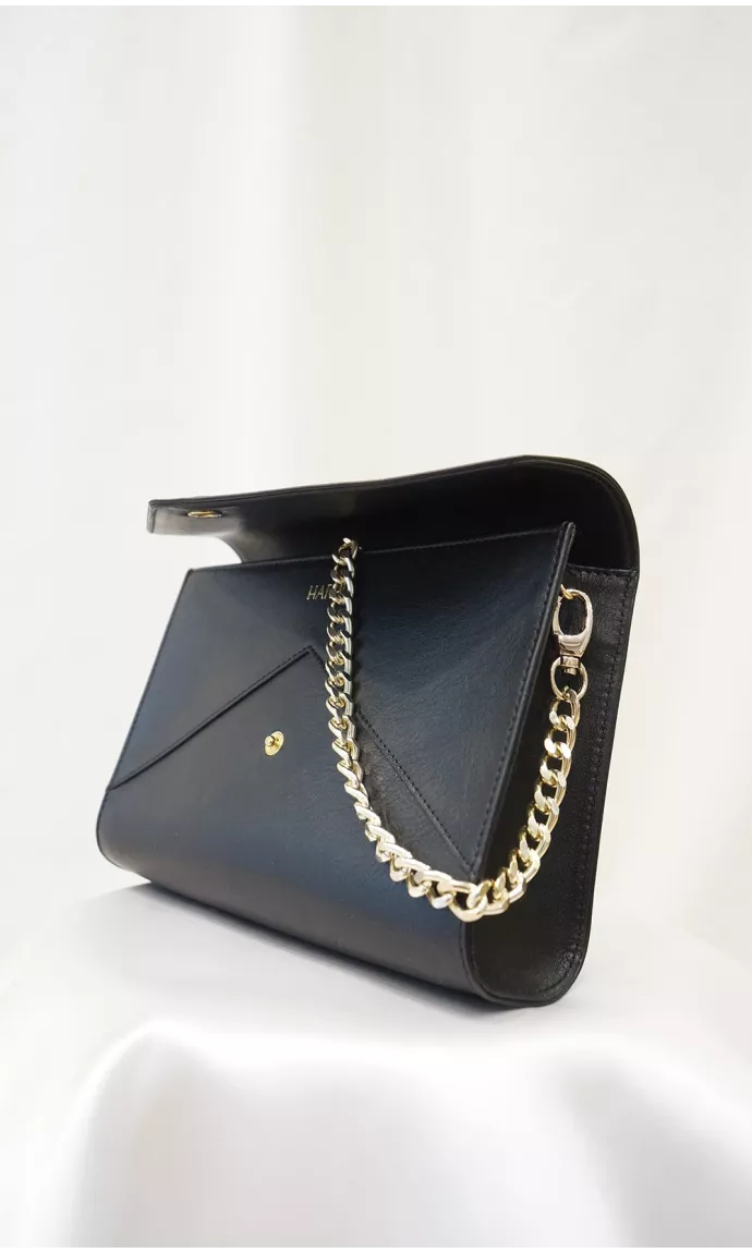 LE SAC A MAIN 