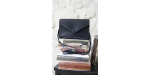 LE SAC A MAIN 