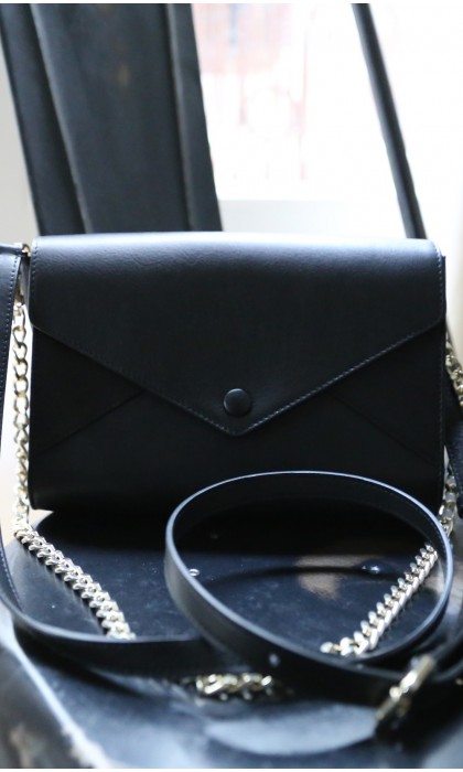 LE SAC A MAIN 