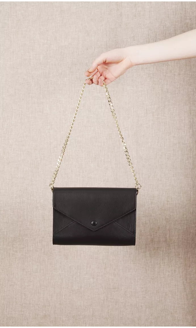 LE SAC A MAIN 