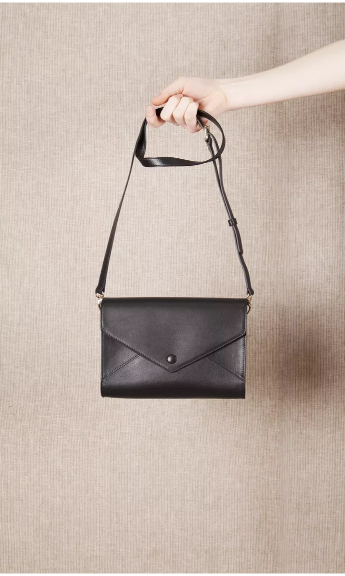 LE SAC A MAIN 