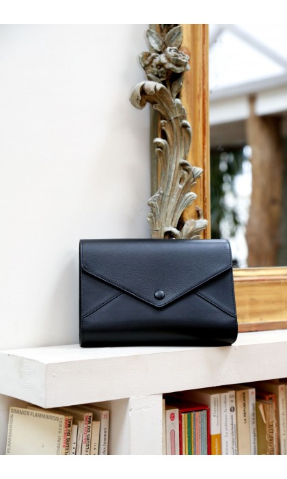 LE SAC A MAIN 