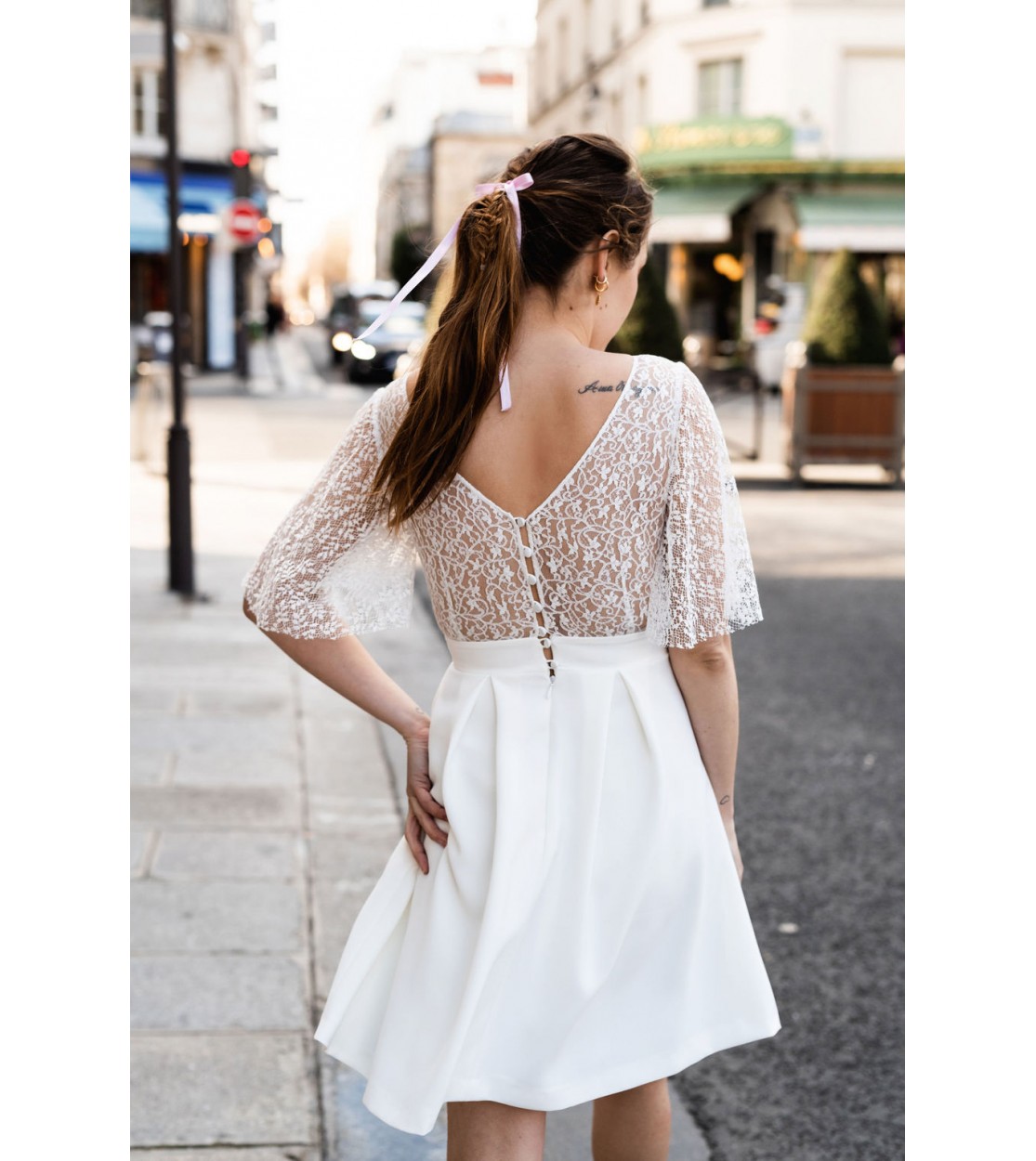 robe blanche papillon