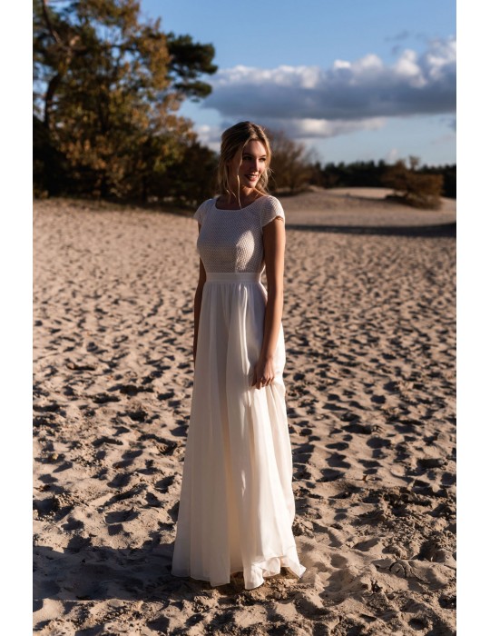 The Arielle wedding dress