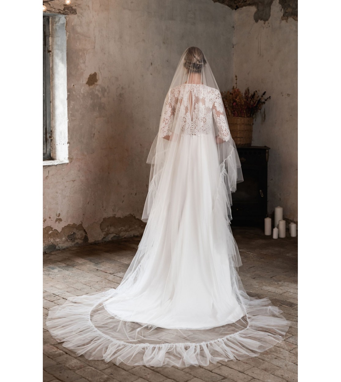 Robe de mariee avec voile 2025