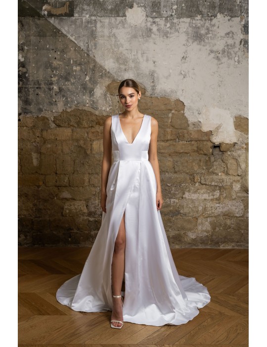 The Adelaide wedding dress