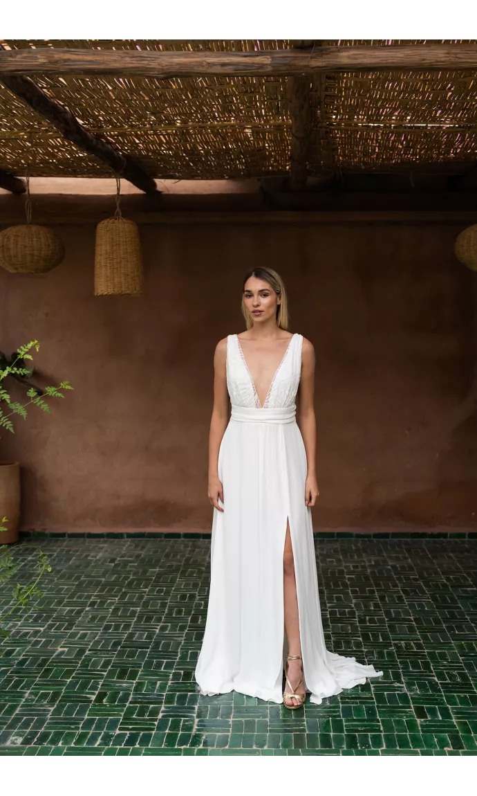 The Promesse Wedding dress