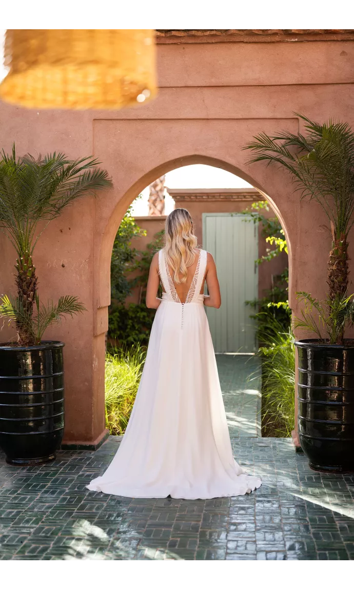 The Promesse Wedding dress