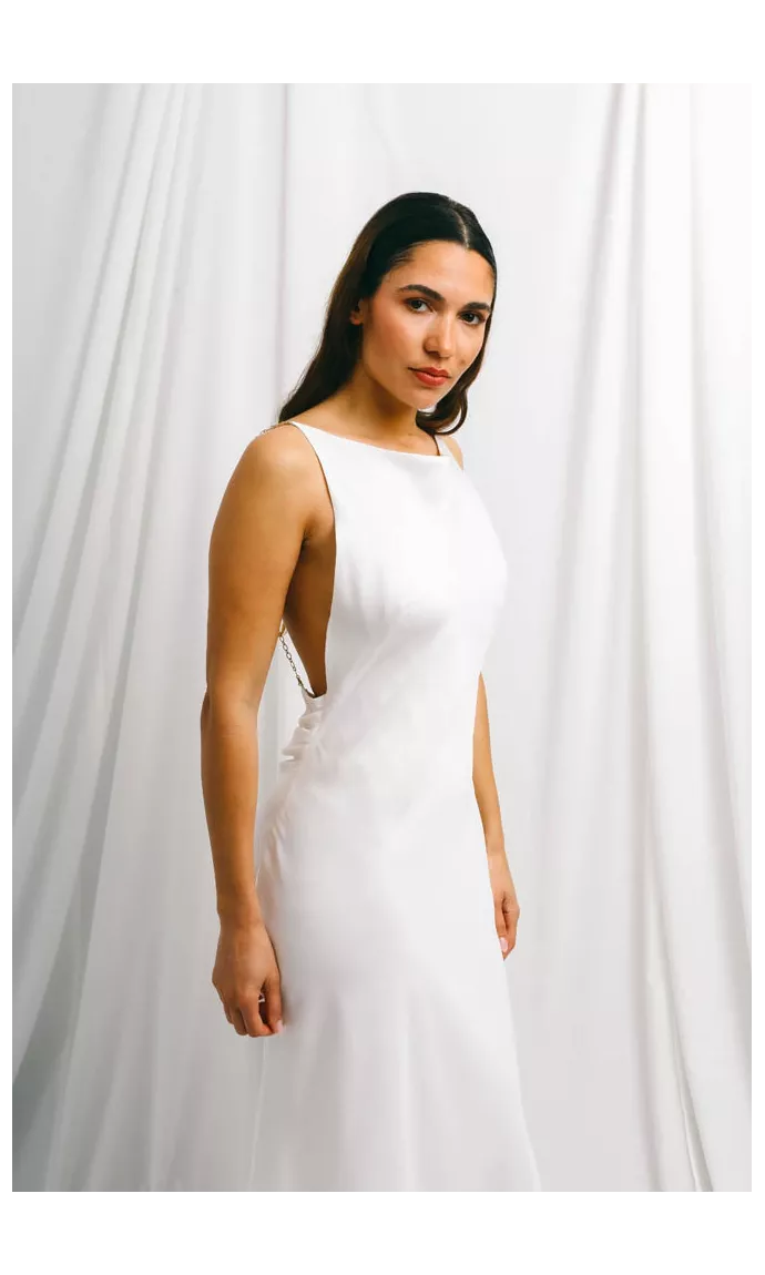 Robe couture et maxi dos nu misteriosa