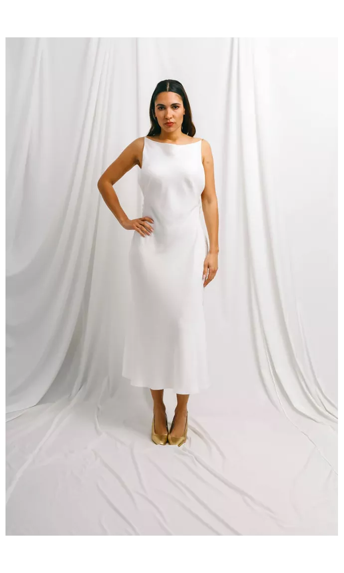 Robe couture et maxi dos nu misteriosa