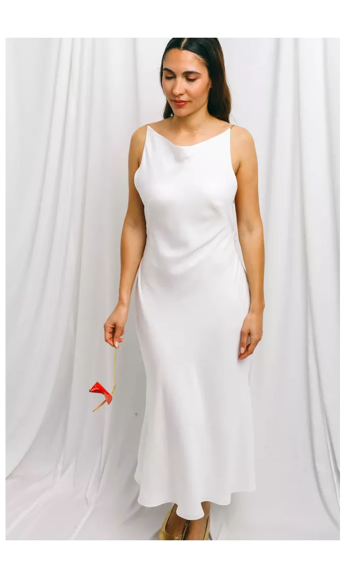 Robe couture et maxi dos nu misteriosa