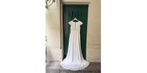Agathe showroom sample