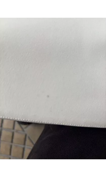 Ambre showroom sample