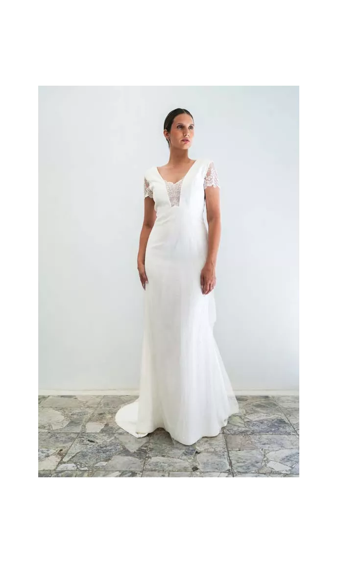 Angelique showroom sample