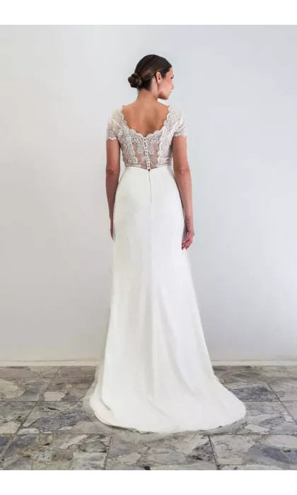 Angelique showroom sample