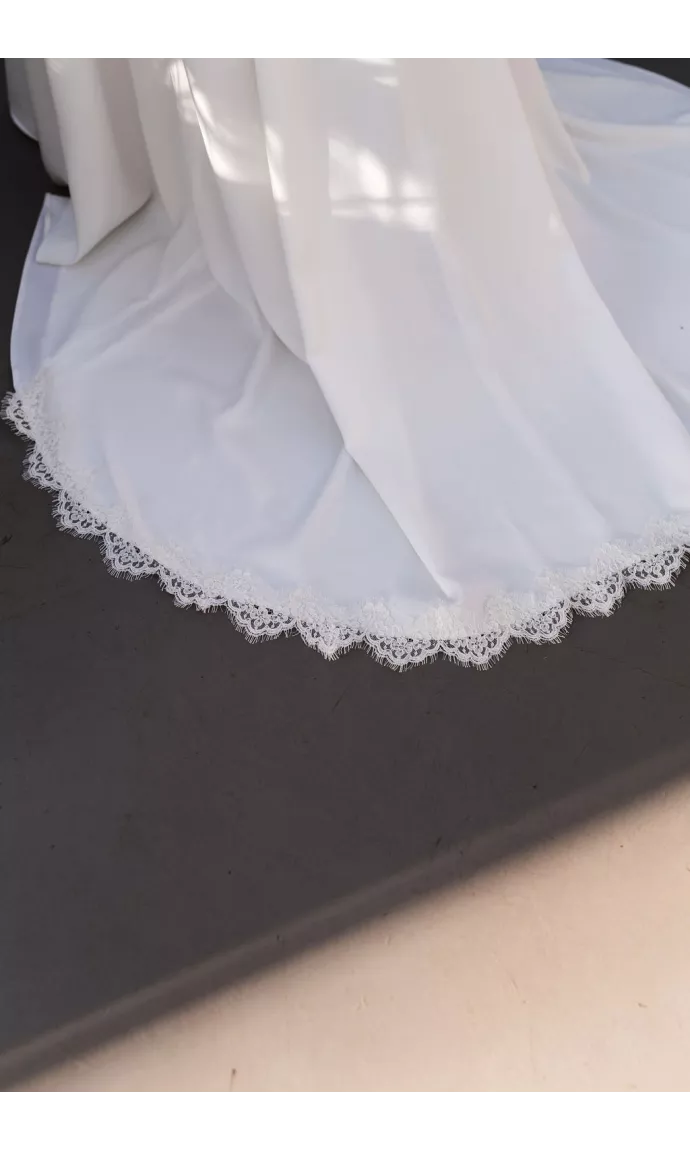 La robe de mariée Anne