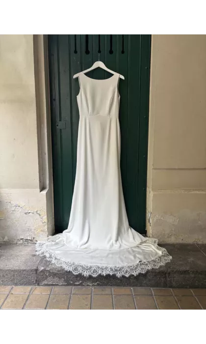Blanche modèle d'exposition