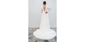 Clémence showroom sample
