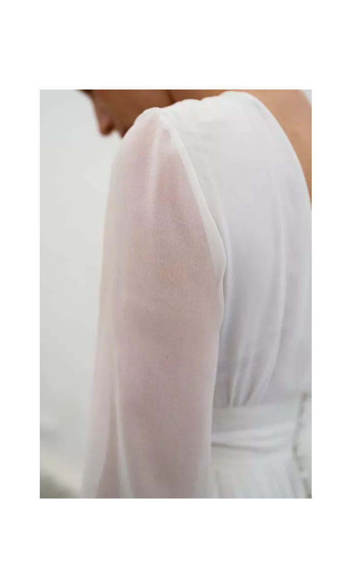 Clémence showroom sample