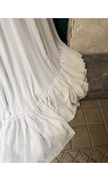 Clémence showroom sample