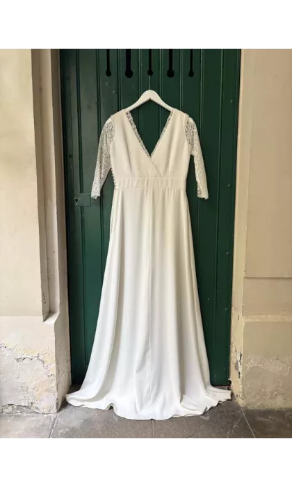 Colette  showroom sample
