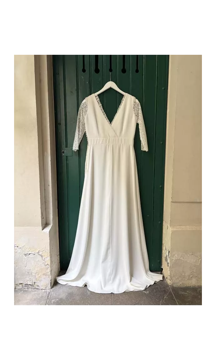 Colette  showroom sample