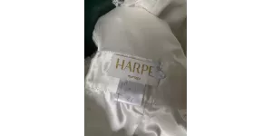 Colette  showroom sample