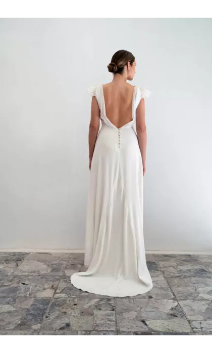Eve showroom sample