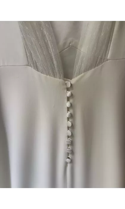 Eve showroom sample
