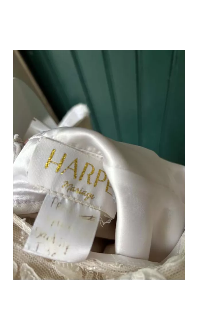 Grace showroom sample