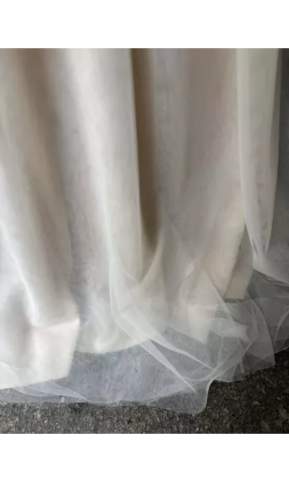 Grace showroom sample