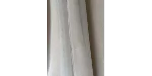Robe de mariée en tulle et dentelle de Calais scintillant