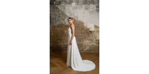 Lune wedding dress