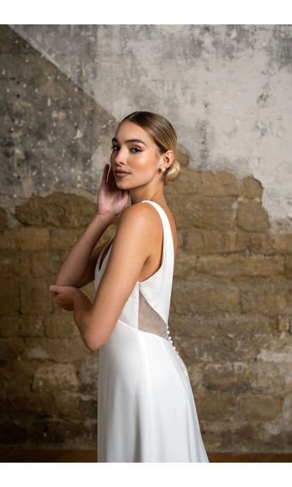 Lune wedding dress