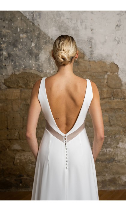Lune wedding dress