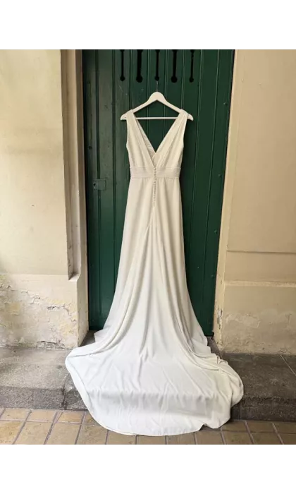 Olympe showroom sample