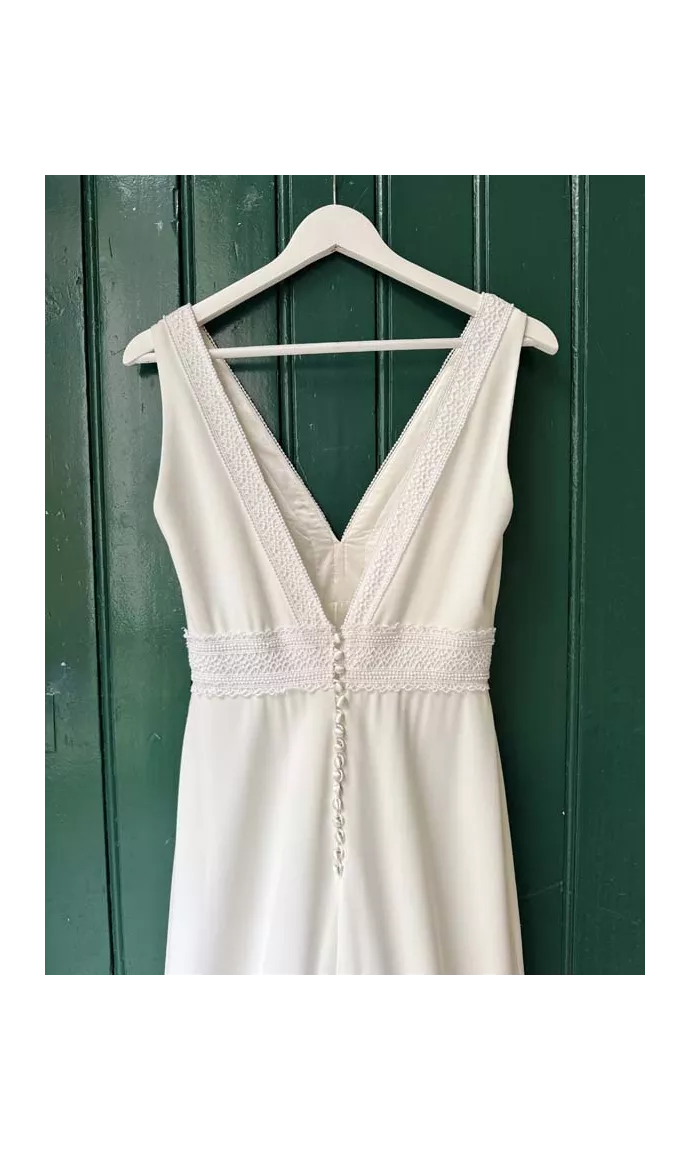 Olympe showroom sample