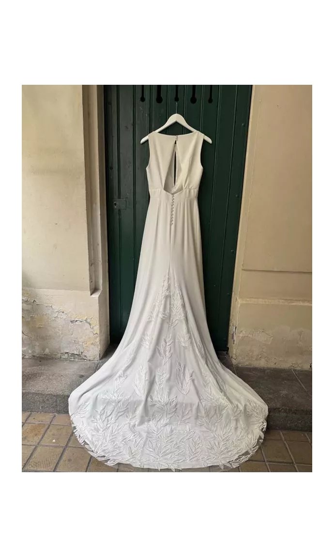 Opale showroom sample