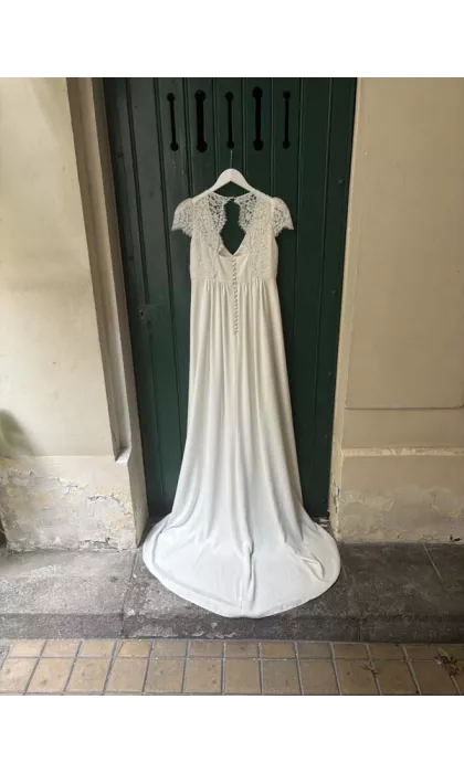 Paloma Showroom sample