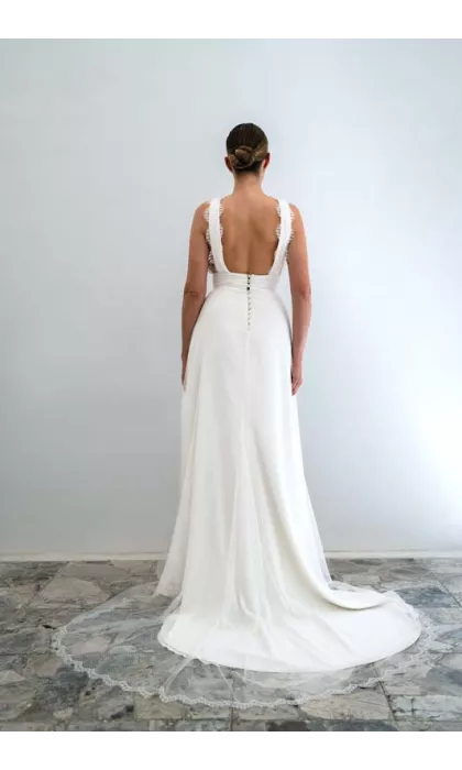 Penelope Showroom sample