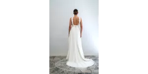 Penelope Showroom sample