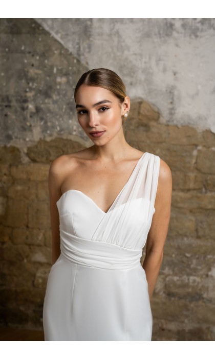 Ruby wedding dress