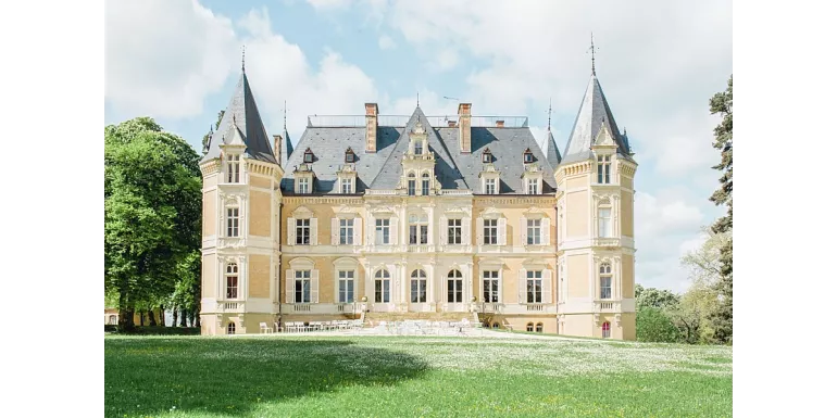 Un mariage au Château d'Azy, shooting photo d'inspiration réalisé Maxime Bernadin 