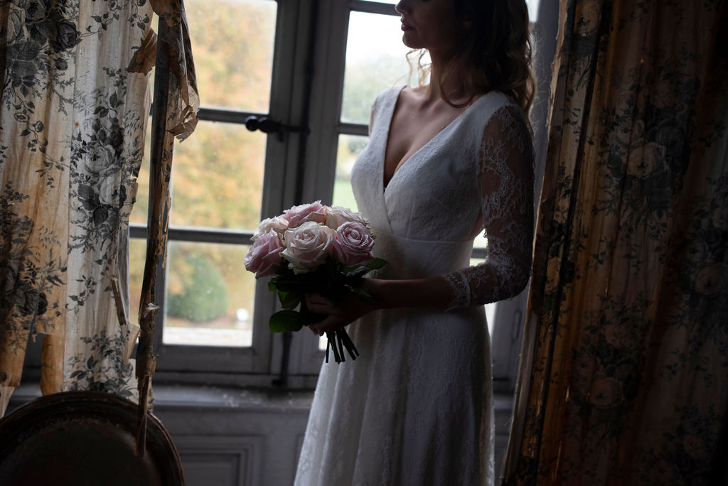 Une robe de mariée traditionnelle adaptée au fluide