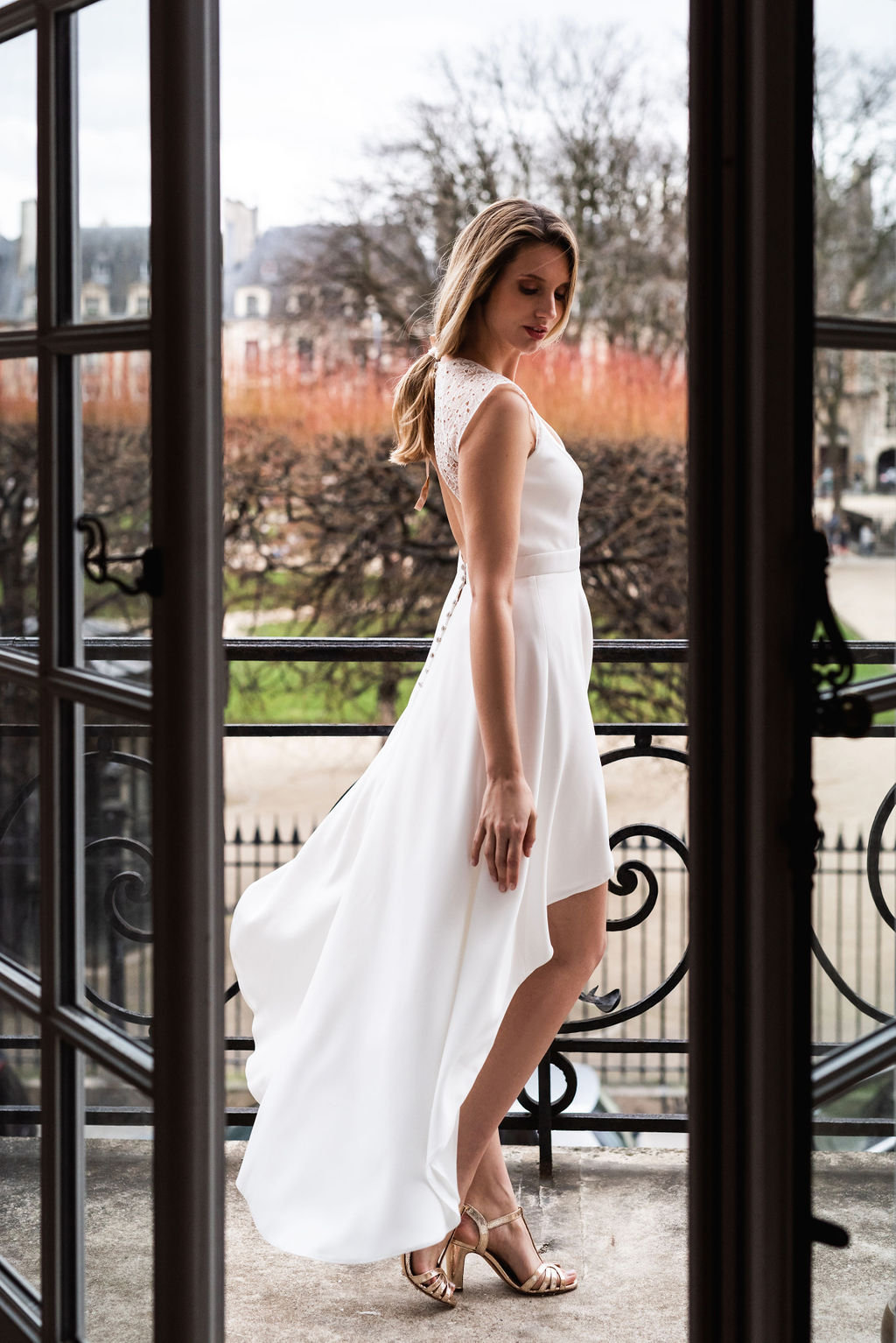 The flagship dress of the civil collection
